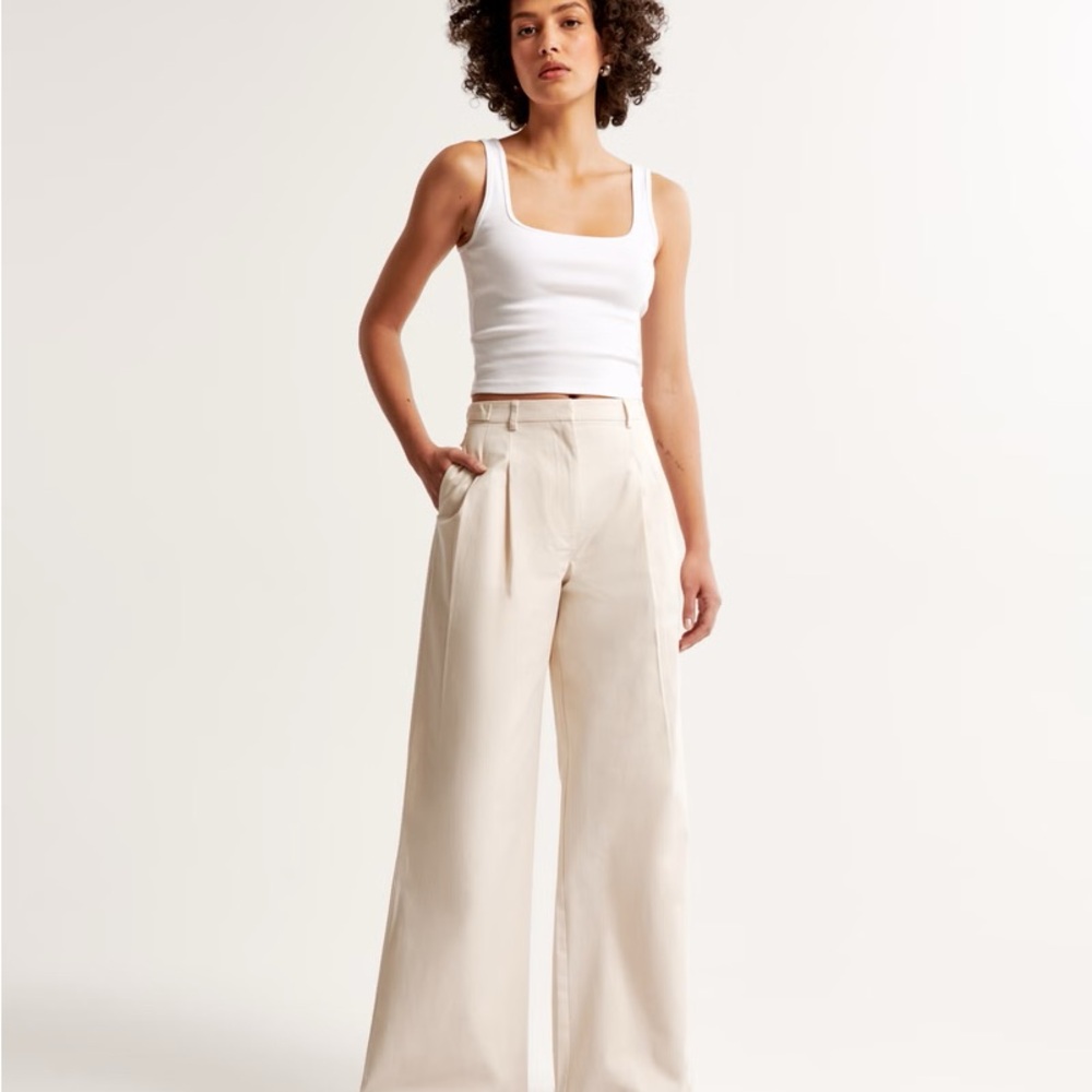 Tailored Wide-Leg Pants
